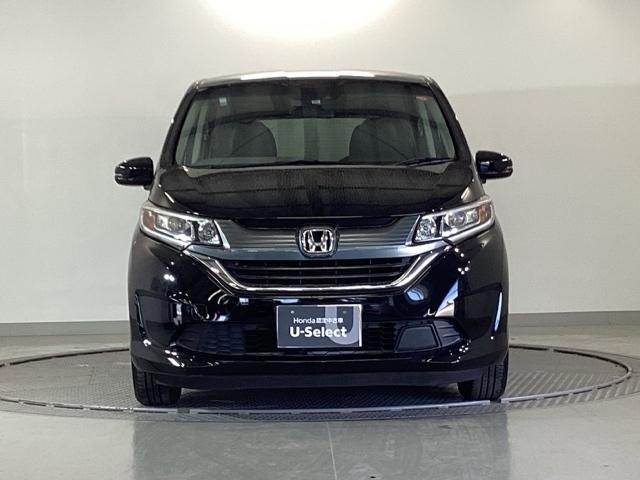 フリード G・ホンダセンシング ドラレコ ナビ Rカメラ ブルートゥース W電動ドア キーフリ スマートキーシステム イモビ カラーバックモニター 横滑防止装置 LEDランプ 整備点検記録簿 エアコン クルコン パワーウィンドウ(6枚目)