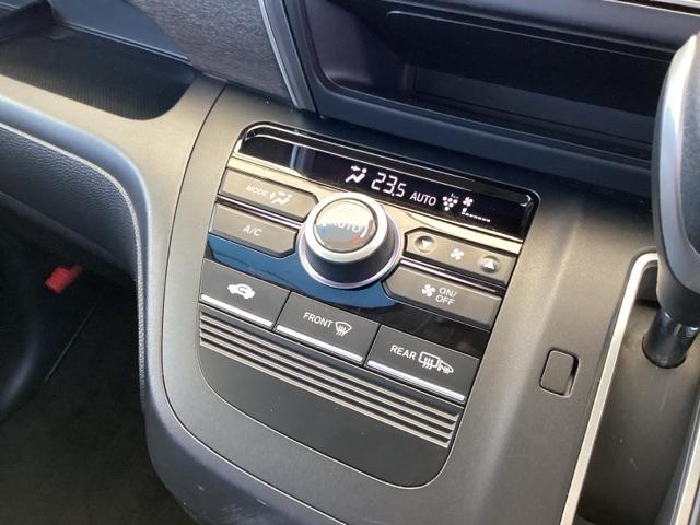 フリード G・ホンダセンシング ドラレコ ナビ Rカメラ ブルートゥース W電動ドア キーフリ スマートキーシステム イモビ カラーバックモニター 横滑防止装置 LEDランプ 整備点検記録簿 エアコン クルコン パワーウィンドウ(15枚目)