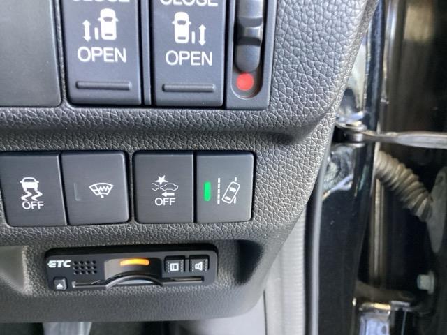 フリード G・ホンダセンシング ドラレコ ナビ Rカメラ ブルートゥース W電動ドア キーフリ スマートキーシステム イモビ カラーバックモニター 横滑防止装置 LEDランプ 整備点検記録簿 エアコン クルコン パワーウィンドウ(23枚目)