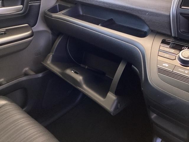 フリード G・ホンダセンシング ドラレコ ナビ Rカメラ ブルートゥース W電動ドア キーフリ スマートキーシステム イモビ カラーバックモニター 横滑防止装置 LEDランプ 整備点検記録簿 エアコン クルコン パワーウィンドウ(44枚目)