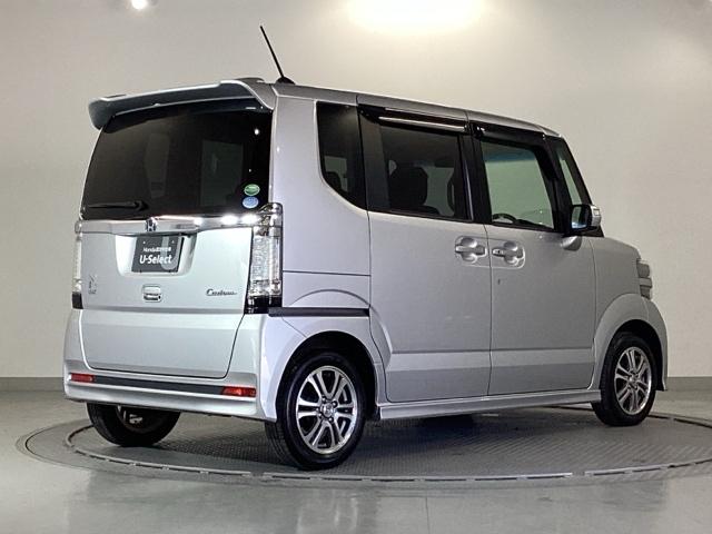 Ｎ－ＢＯＸカスタム Ｇ・Ｌパッケージ　ナビ　Ｒカメラ　ＣＤ　ＤＶＤ　フルセグＴＶ　助手席エアバック　記録簿付き　スマートキープッシュスタート　運転席エアバッグ　パワーステアリング　ＶＳＣ　両側スライド片側電動ドア　ＥＴＣ車載器　エアコン（8枚目）