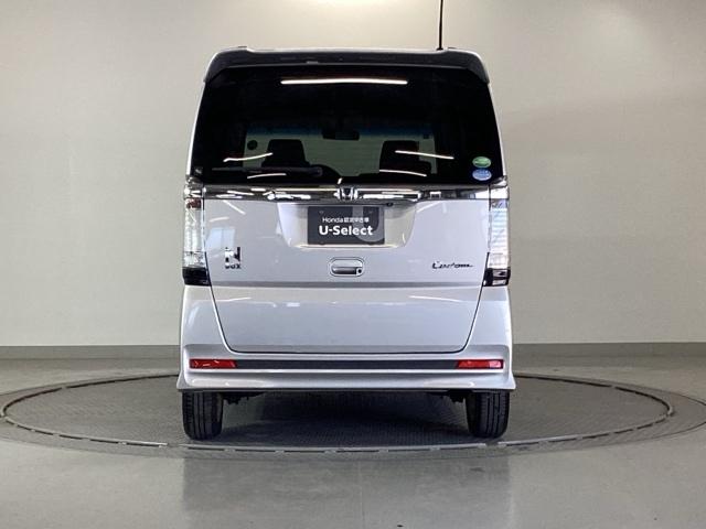 Ｎ－ＢＯＸカスタム Ｇ・Ｌパッケージ　ナビ　Ｒカメラ　ＣＤ　ＤＶＤ　フルセグＴＶ　助手席エアバック　記録簿付き　スマートキープッシュスタート　運転席エアバッグ　パワーステアリング　ＶＳＣ　両側スライド片側電動ドア　ＥＴＣ車載器　エアコン（9枚目）