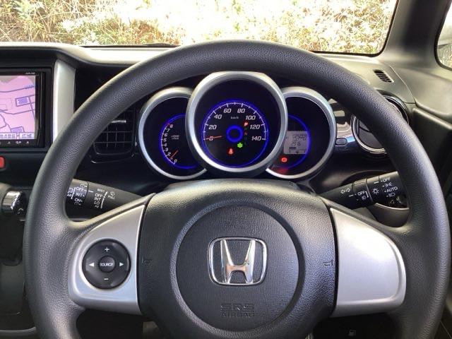 Ｎ－ＢＯＸカスタム Ｇ・Ｌパッケージ　ナビ　Ｒカメラ　ＣＤ　ＤＶＤ　フルセグＴＶ　助手席エアバック　記録簿付き　スマートキープッシュスタート　運転席エアバッグ　パワーステアリング　ＶＳＣ　両側スライド片側電動ドア　ＥＴＣ車載器　エアコン（18枚目）