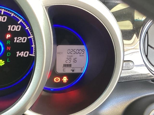 Ｎ－ＢＯＸカスタム Ｇ・Ｌパッケージ　ナビ　Ｒカメラ　ＣＤ　ＤＶＤ　フルセグＴＶ　助手席エアバック　記録簿付き　スマートキープッシュスタート　運転席エアバッグ　パワーステアリング　ＶＳＣ　両側スライド片側電動ドア　ＥＴＣ車載器　エアコン（23枚目）