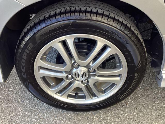 Ｎ－ＢＯＸカスタム Ｇ・Ｌパッケージ　ナビ　Ｒカメラ　ＣＤ　ＤＶＤ　フルセグＴＶ　助手席エアバック　記録簿付き　スマートキープッシュスタート　運転席エアバッグ　パワーステアリング　ＶＳＣ　両側スライド片側電動ドア　ＥＴＣ車載器　エアコン（29枚目）