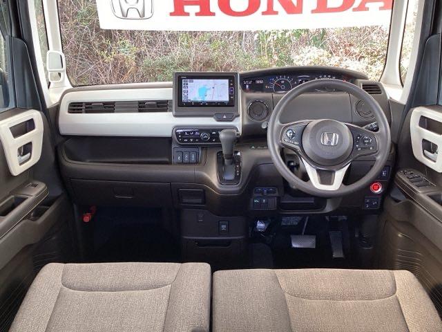 Ｎ－ＢＯＸ Ｌ　ナビ　Ｒカメラ　ブルートゥース　フルセグＴＶ　Ｗ電動スライド　バックセンサー　Ｗエアバッグ　前席シートヒーター　ＵＳＢ接続　記録簿付　ＬＥＤ　リモコンキー　Ｂカメラ　カーテンエアバック　ＥＴＣ　イモビ（2枚目）