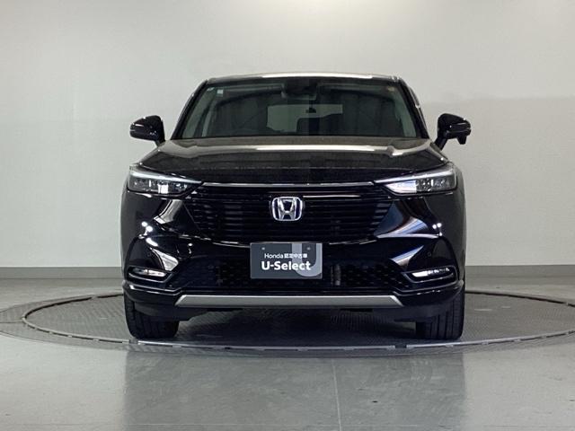 ヴェゼル ｅ：ＨＥＶＺ　メモリーナビ　ドラレコ　ＥＴＣ　リアカメラ　パワーＲゲート　盗難防止　スマートキ－　オートライト　キーフリーシステム　ＵＳＢポート　ＶＳＡ　バックカメラ付　ＡＡＣ　ソナー　ナビＴＶ　サイドエアバッグ（7枚目）