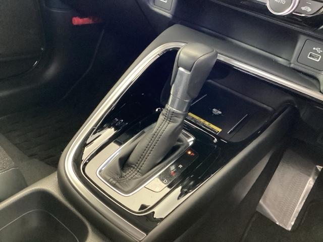 ヴェゼル ｅ：ＨＥＶＺ　メモリーナビ　ドラレコ　ＥＴＣ　リアカメラ　パワーＲゲート　盗難防止　スマートキ－　オートライト　キーフリーシステム　ＵＳＢポート　ＶＳＡ　バックカメラ付　ＡＡＣ　ソナー　ナビＴＶ　サイドエアバッグ（21枚目）