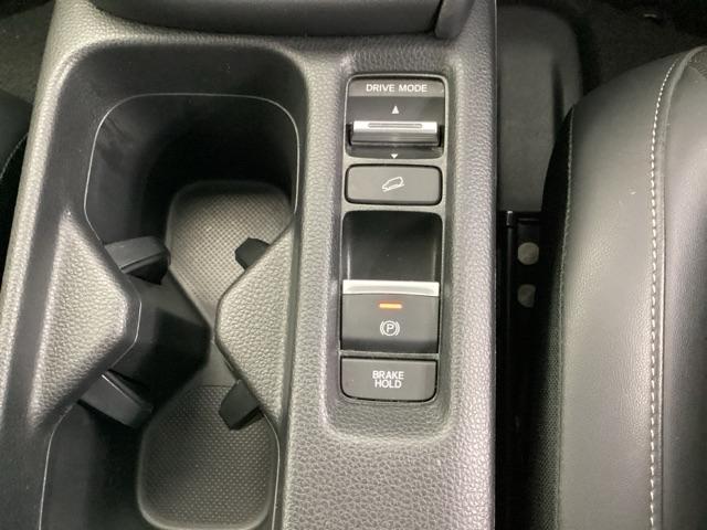 ヴェゼル ｅ：ＨＥＶＺ　メモリーナビ　ドラレコ　ＥＴＣ　リアカメラ　パワーＲゲート　盗難防止　スマートキ－　オートライト　キーフリーシステム　ＵＳＢポート　ＶＳＡ　バックカメラ付　ＡＡＣ　ソナー　ナビＴＶ　サイドエアバッグ（22枚目）