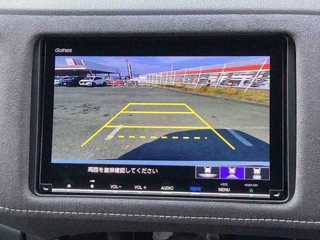 ヴェゼル ＲＳ・ホンダセンシング　純正メモリーナビ　ドラレコ　リアカメラ　誤発進抑制機能　イモビ　スマキー　地デジＴＶ　バックモニター　サイドＳＲＳ　Ｗエアバッグ　オートクルーズコントロール　シートヒータ　ＬＥＤライト　ナビ＆ＴＶ（12枚目）