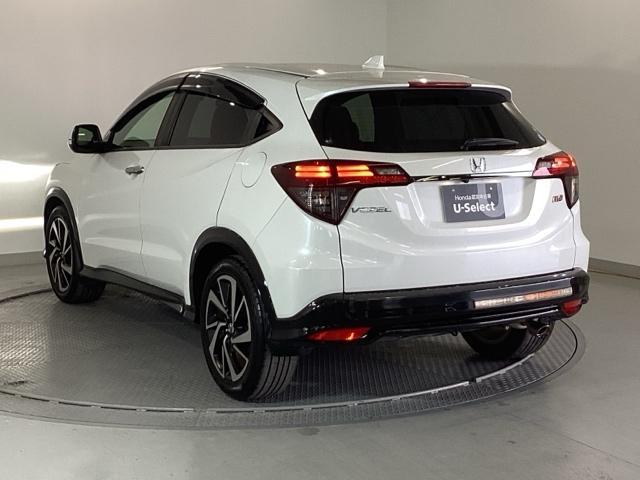 ヴェゼル ＲＳ・ホンダセンシング　純正メモリーナビ　ドラレコ　リアカメラ　誤発進抑制機能　イモビ　スマキー　地デジＴＶ　バックモニター　サイドＳＲＳ　Ｗエアバッグ　オートクルーズコントロール　シートヒータ　ＬＥＤライト　ナビ＆ＴＶ（27枚目）