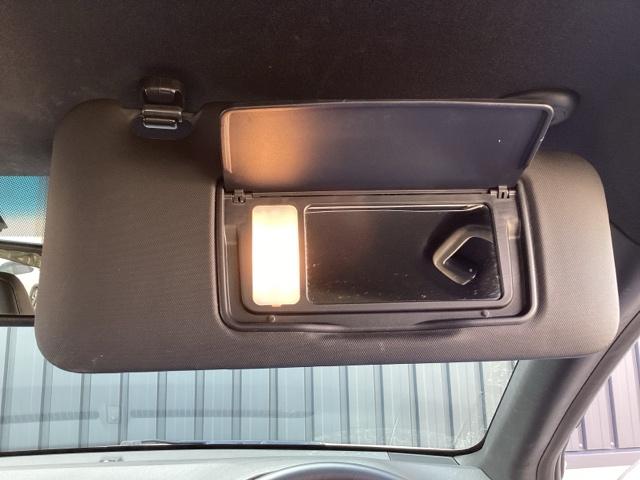 ヴェゼル ＲＳ・ホンダセンシング　純正メモリーナビ　ドラレコ　リアカメラ　誤発進抑制機能　イモビ　スマキー　地デジＴＶ　バックモニター　サイドＳＲＳ　Ｗエアバッグ　オートクルーズコントロール　シートヒータ　ＬＥＤライト　ナビ＆ＴＶ（48枚目）