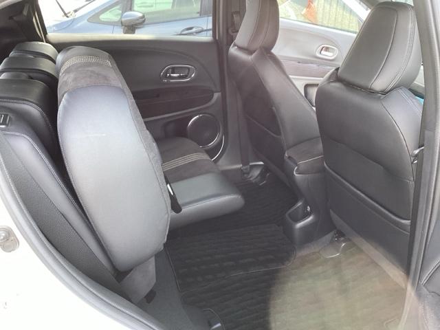 ヴェゼル ＲＳ・ホンダセンシング　純正メモリーナビ　ドラレコ　リアカメラ　誤発進抑制機能　イモビ　スマキー　地デジＴＶ　バックモニター　サイドＳＲＳ　Ｗエアバッグ　オートクルーズコントロール　シートヒータ　ＬＥＤライト　ナビ＆ＴＶ（60枚目）