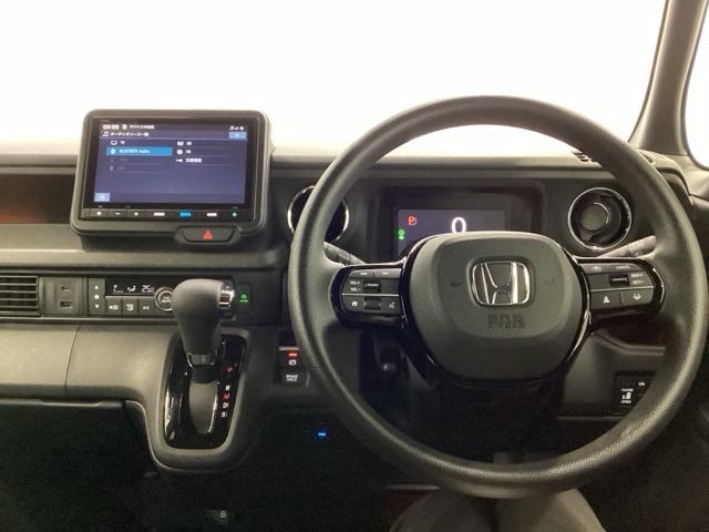 Ｎ－ＢＯＸカスタム ベースグレード　ＨｏｎｄａＣＯＮＮＥＣＴ対応純正メモリーナビ　ドラレコ　ベンチシ－ト　アクティブクルーズ　フルセグ対応　前席シートヒーター　イモビライザー　ＵＳＢ　運転席エアバッグ　スマートキー＆プッシュスタート（3枚目）