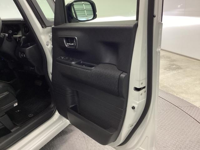 Ｎ－ＢＯＸカスタム ベースグレード　ＨｏｎｄａＣＯＮＮＥＣＴ対応純正メモリーナビ　ドラレコ　ベンチシ－ト　アクティブクルーズ　フルセグ対応　前席シートヒーター　イモビライザー　ＵＳＢ　運転席エアバッグ　スマートキー＆プッシュスタート（32枚目）