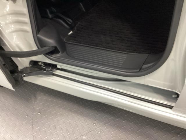 Ｎ－ＢＯＸカスタム ベースグレード　ＨｏｎｄａＣＯＮＮＥＣＴ対応純正メモリーナビ　ドラレコ　ベンチシ－ト　アクティブクルーズ　フルセグ対応　前席シートヒーター　イモビライザー　ＵＳＢ　運転席エアバッグ　スマートキー＆プッシュスタート（34枚目）