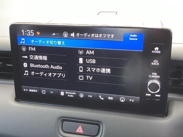 ヴェゼル ｅ：ＨＥＶＺ　純正メモリーナビ　ドラレコ　リアカメラ　Ｓヒータ　地デジフルセグＴＶ　定期点検記録簿　電動テールゲート　サイドエアバッグ　後カメラ　前後障害物センサー　横滑防止装置　エアコン　ＬＥＤヘットライト（11枚目）