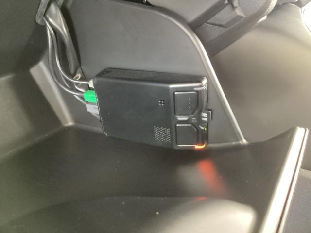 ヴェゼル ｅ：ＨＥＶＺ　純正メモリーナビ　ドラレコ　リアカメラ　Ｓヒータ　地デジフルセグＴＶ　定期点検記録簿　電動テールゲート　サイドエアバッグ　後カメラ　前後障害物センサー　横滑防止装置　エアコン　ＬＥＤヘットライト（33枚目）