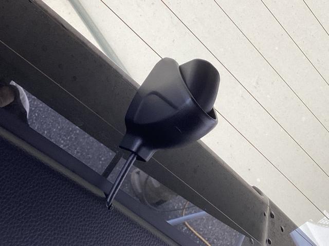 ヴェゼル ｅ：ＨＥＶＺ　純正メモリーナビ　ドラレコ　リアカメラ　Ｓヒータ　地デジフルセグＴＶ　定期点検記録簿　電動テールゲート　サイドエアバッグ　後カメラ　前後障害物センサー　横滑防止装置　エアコン　ＬＥＤヘットライト（68枚目）