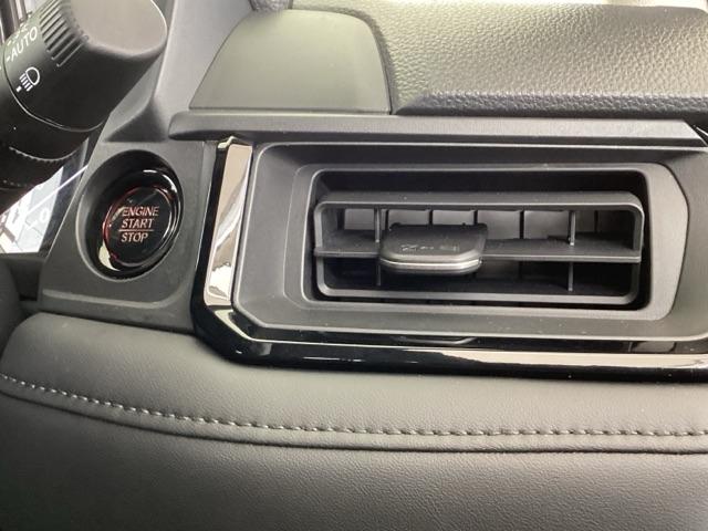 WR-V Zブラックスタイル 純正メモリーナビ ドラレコ リアカメラ サイドエアバック ETC車載器 LEDヘッドライト USB ドライブレコーダー 盗難防止システム オートライト バックカメラ スマートキー オートエアコン(42枚目)