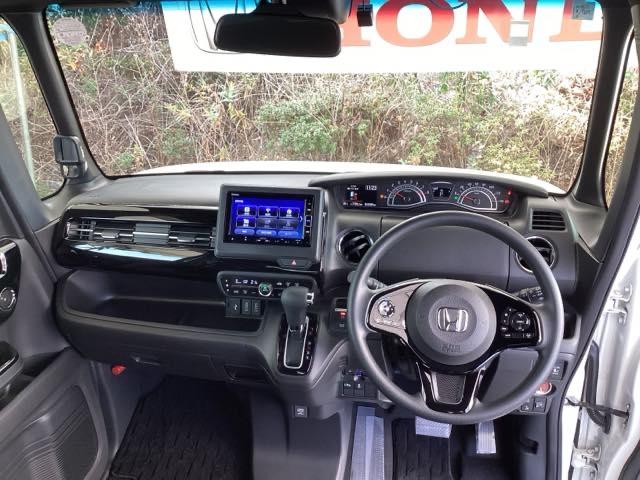 Ｎ－ＢＯＸカスタム ＥＸ　純正メモリーナビ　ドラレコ　リアカメラ　シ－トヒ－タ－　横滑り防止　ＡＡＣ　両側電動ドア　パーキングセンサー　カーテンエアバック　ＬＥＤヘッド　ＵＳＢ　ナビＴＶ　Ｒカメラ　ＤＶＤ　ＥＴＣ　スマキー（2枚目）