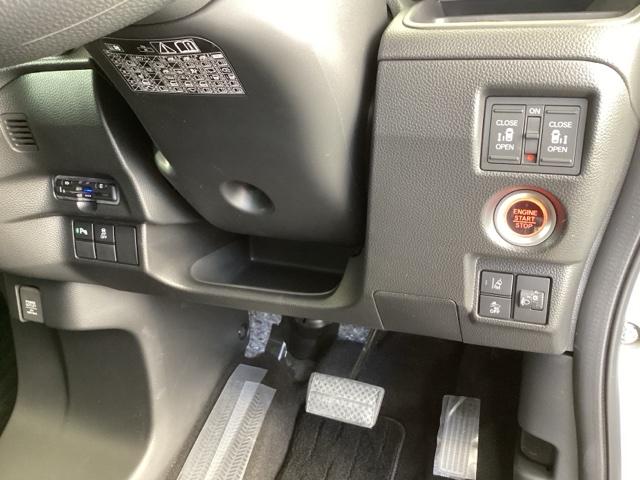 Ｎ－ＢＯＸカスタム ＥＸ　純正メモリーナビ　ドラレコ　リアカメラ　シ－トヒ－タ－　横滑り防止　ＡＡＣ　両側電動ドア　パーキングセンサー　カーテンエアバック　ＬＥＤヘッド　ＵＳＢ　ナビＴＶ　Ｒカメラ　ＤＶＤ　ＥＴＣ　スマキー（15枚目）