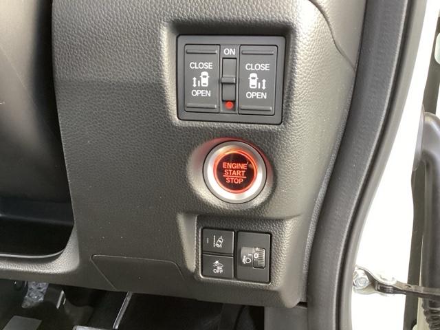 Ｎ－ＢＯＸカスタム ＥＸ　純正メモリーナビ　ドラレコ　リアカメラ　シ－トヒ－タ－　横滑り防止　ＡＡＣ　両側電動ドア　パーキングセンサー　カーテンエアバック　ＬＥＤヘッド　ＵＳＢ　ナビＴＶ　Ｒカメラ　ＤＶＤ　ＥＴＣ　スマキー（43枚目）