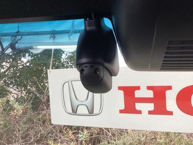 Ｎ－ＢＯＸカスタム ＥＸ　純正メモリーナビ　ドラレコ　リアカメラ　シ－トヒ－タ－　横滑り防止　ＡＡＣ　両側電動ドア　パーキングセンサー　カーテンエアバック　ＬＥＤヘッド　ＵＳＢ　ナビＴＶ　Ｒカメラ　ＤＶＤ　ＥＴＣ　スマキー（48枚目）