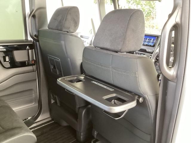 Ｎ－ＢＯＸカスタム ＥＸ　純正メモリーナビ　ドラレコ　リアカメラ　シ－トヒ－タ－　横滑り防止　ＡＡＣ　両側電動ドア　パーキングセンサー　カーテンエアバック　ＬＥＤヘッド　ＵＳＢ　ナビＴＶ　Ｒカメラ　ＤＶＤ　ＥＴＣ　スマキー（60枚目）