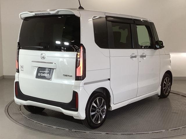 N-BOXカスタム ベースグレード 純正ナビ 片側電動スライドドア ETC ベンチシ-ト アクティブクルーズ フルセグ対応 前席シートヒーター イモビライザー USB 運転席エアバッグ スマートキー&プッシュスタート LEDヘッド(8枚目)