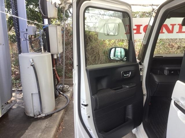 N-BOXカスタム ベースグレード 純正ナビ 片側電動スライドドア ETC ベンチシ-ト アクティブクルーズ フルセグ対応 前席シートヒーター イモビライザー USB 運転席エアバッグ スマートキー&プッシュスタート LEDヘッド(37枚目)