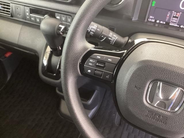 N-BOXカスタム ベースグレード 純正ナビ 片側電動スライドドア ETC ベンチシ-ト アクティブクルーズ フルセグ対応 前席シートヒーター イモビライザー USB 運転席エアバッグ スマートキー&プッシュスタート LEDヘッド(43枚目)