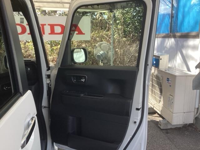 N-BOXカスタム ベースグレード 純正ナビ 片側電動スライドドア ETC ベンチシ-ト アクティブクルーズ フルセグ対応 前席シートヒーター イモビライザー USB 運転席エアバッグ スマートキー&プッシュスタート LEDヘッド(46枚目)