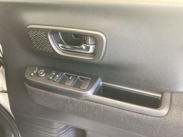 N-BOXカスタム ベースグレード 純正ナビ 片側電動スライドドア ETC ベンチシ-ト アクティブクルーズ フルセグ対応 前席シートヒーター イモビライザー USB 運転席エアバッグ スマートキー&プッシュスタート LEDヘッド(47枚目)