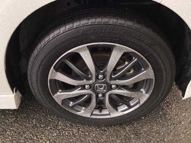 N-BOXカスタム L ドラレコ ナビ Rカメラ ブルートゥース シートヒーター付き 助手席エアバック Bカメ メンテナンスノート LED エアバッグ パワーウインドウ Aライト クルコン エアコン スマートキーPスタート(32枚目)