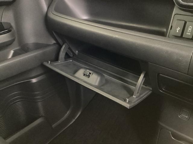 N-BOXカスタム L ドラレコ ナビ Rカメラ ブルートゥース シートヒーター付き 助手席エアバック Bカメ メンテナンスノート LED エアバッグ パワーウインドウ Aライト クルコン エアコン スマートキーPスタート(49枚目)