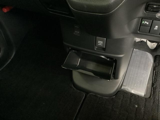 N-BOXカスタム L ドラレコ ナビ Rカメラ ブルートゥース シートヒーター付き 助手席エアバック Bカメ メンテナンスノート LED エアバッグ パワーウインドウ Aライト クルコン エアコン スマートキーPスタート(51枚目)