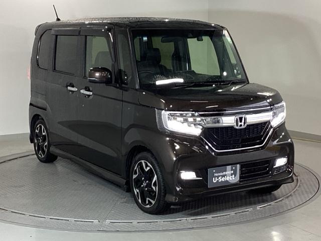 N-BOXカスタム G・Lターボホンダセンシング 純正メモリーナビ ドラレコ リアカメラ ベンチ 横滑り防止システム 整備点検記録簿 地デジフルセグ TVナビ Wエアバック サイドエアバック エアロ ターボ車 USB セキュリティアラーム ETC付(7枚目)