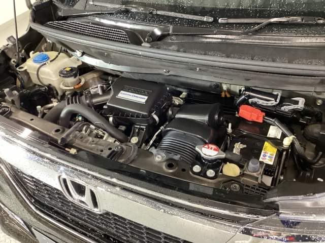 N-BOXカスタム G・Lターボホンダセンシング 純正メモリーナビ ドラレコ リアカメラ ベンチ 横滑り防止システム 整備点検記録簿 地デジフルセグ TVナビ Wエアバック サイドエアバック エアロ ターボ車 USB セキュリティアラーム ETC付(20枚目)