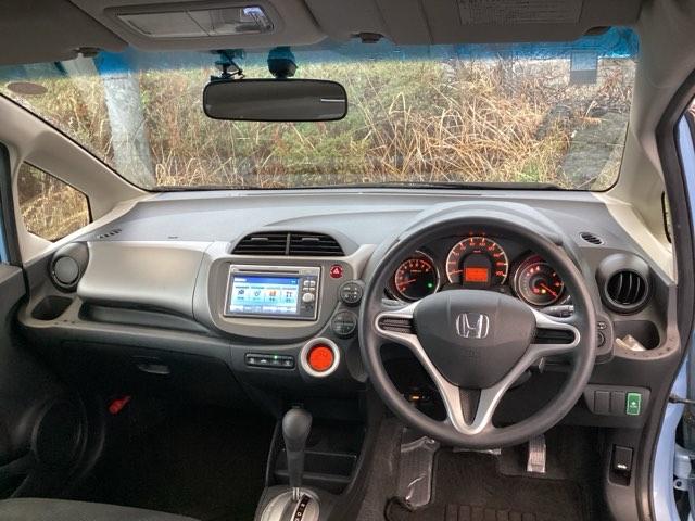 フィット 13G・スマートセレクションファインスタイル 純正メモリーナビ オートエアコン ETC USB 記録簿有り 盗難防止装置 キーレス パワーウィンドウ インテリキー ワンセグTV DVD再生 パワーステアリング ABS エアバック ナビ・TV(2枚目)