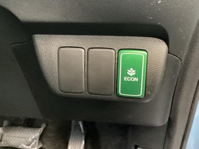 フィット 13G・スマートセレクションファインスタイル 純正メモリーナビ オートエアコン ETC USB 記録簿有り 盗難防止装置 キーレス パワーウィンドウ インテリキー ワンセグTV DVD再生 パワーステアリング ABS エアバック ナビ・TV(42枚目)