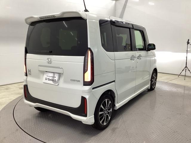Ｎ－ＢＯＸカスタム ベースグレード　ＨｏｎｄａＣＯＮＮＥＣＴ対応純正メモリーナビ　ドラレコ　ベンチシ－ト　アクティブクルーズ　フルセグ対応　前席シートヒーター　イモビライザー　ＵＳＢ　運転席エアバッグ　スマートキー＆プッシュスタート（8枚目）