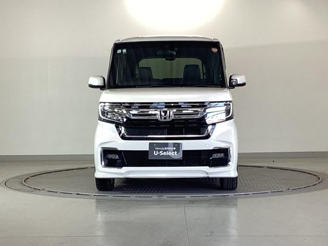 Ｎ－ＢＯＸカスタム ＥＸターボ　横滑り防止機能　シートヒー　衝突軽減システム　スマキ　ベンチシート　ＤＶＤ　地デジ　ＬＥＤヘッドライト　ＡＢＳ　サイドエアバック　エアバッグ　記録簿　盗難防止装置　ドライブレコーダー（6枚目）