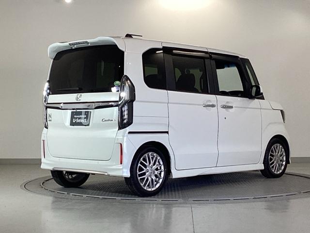 Ｎ－ＢＯＸカスタム ＥＸターボ　横滑り防止機能　シートヒー　衝突軽減システム　スマキ　ベンチシート　ＤＶＤ　地デジ　ＬＥＤヘッドライト　ＡＢＳ　サイドエアバック　エアバッグ　記録簿　盗難防止装置　ドライブレコーダー（8枚目）