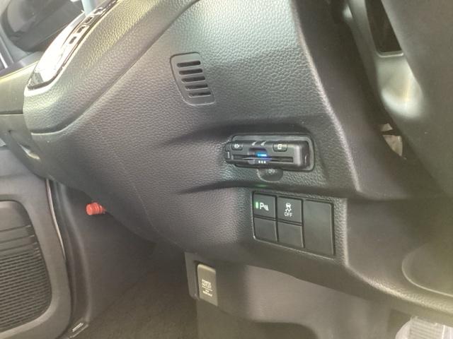 Ｎ－ＢＯＸカスタム ＥＸターボ　横滑り防止機能　シートヒー　衝突軽減システム　スマキ　ベンチシート　ＤＶＤ　地デジ　ＬＥＤヘッドライト　ＡＢＳ　サイドエアバック　エアバッグ　記録簿　盗難防止装置　ドライブレコーダー（14枚目）