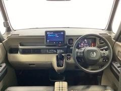 �ɥ饤�С����濴�˼����˼꤬�Ϥ����֤ˣ��ԥ��쥯�ȥ�С��䥨�������͡��������å��ʤɤ����֡��������ͥ��Ƥ��ޤ� 2