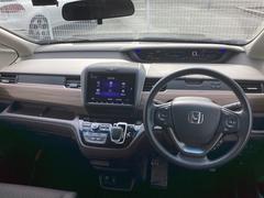 �ե���ȥ��饹���礭�����磻�ɤʻ볦�Ǳ�ž�⤷�䤹���ʤ�褦�����ꤵ��Ƥ��ޤ��� 2