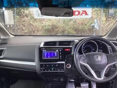 �ե���ȥ��饹���礭�����磻�ɤʻ볦�Ǳ�ž�⤷�䤹���ʤ�褦�ˡ��߷פ���Ƥ��ޤ��� 3