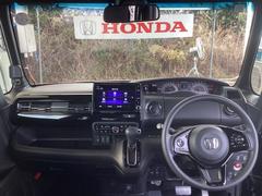 �ե���ȥ��饹���礭�����磻�ɤʻ볦�Ǳ�ž�⤷�䤹���ʤ�褦�ˡ��߷פ���Ƥ��ޤ��� 3