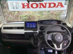 �ե���ȥ��饹���礭�����磻�ɤʻ볦�Ǳ�ž�⤷�䤹���ʤ�褦�ˡ��߷פ���Ƥ��ޤ��� 3